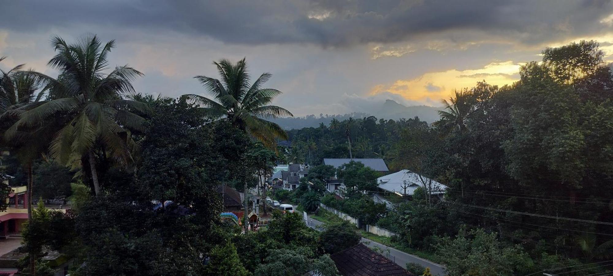 Himadri Munnar Holidays Bagian luar foto