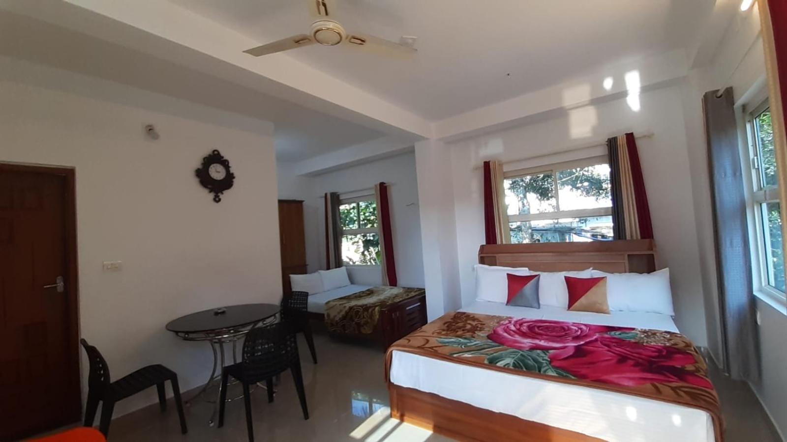 Himadri Munnar Holidays Bagian luar foto