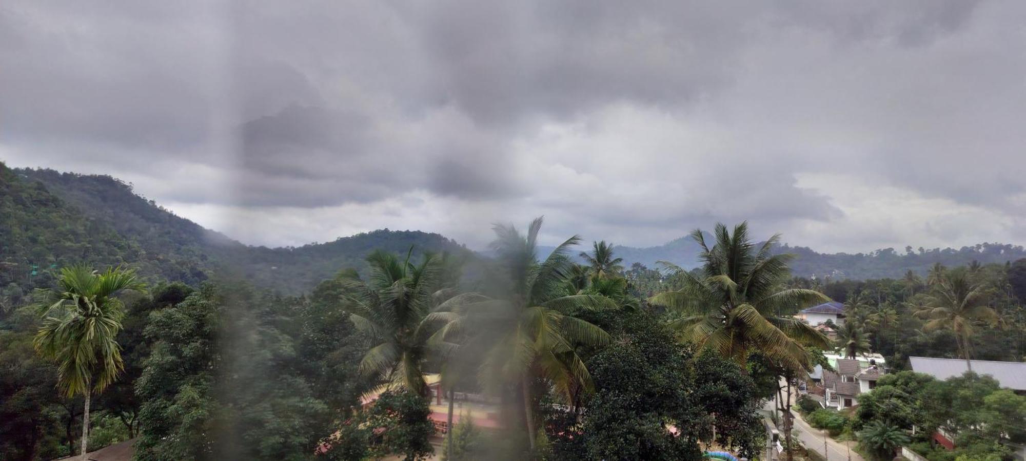 Himadri Munnar Holidays Bagian luar foto