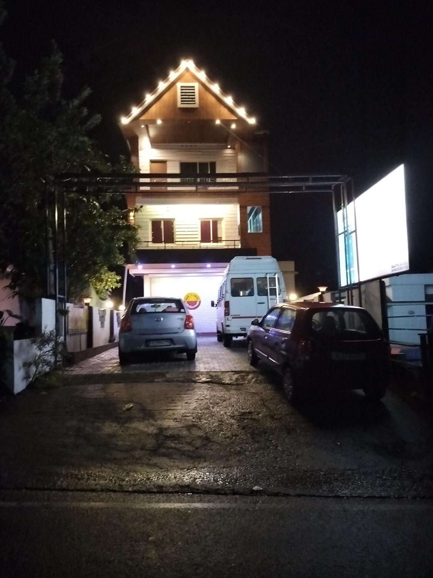 Himadri Munnar Holidays Bagian luar foto